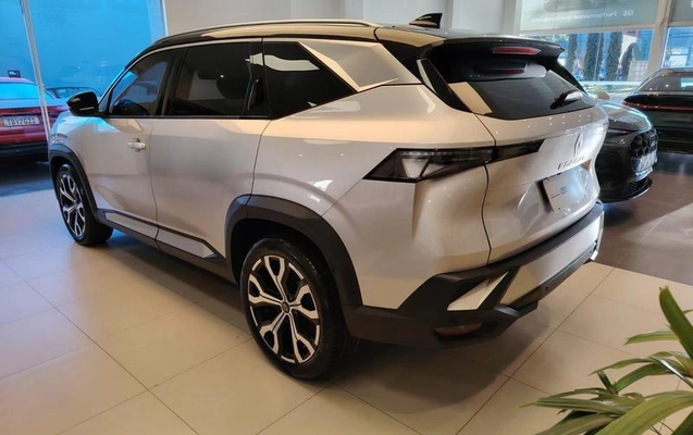 imagem-https://www.socarrao.com.br/sc-vehicle-images-prod/2288486/1788470149483-8216648_13_B_28796af4e7.jpeg