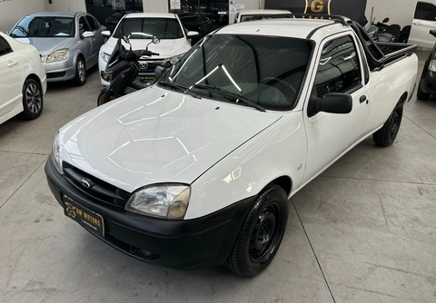 Ford Courier 1.6 L/ 1.6 Flex 2013 Branco — foto 1 de 3