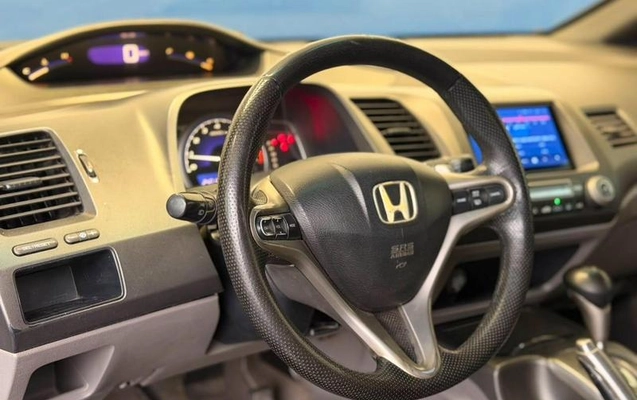 imagem-https://www.socarrao.com.br/sc-vehicle-images-prod/2288567/1789657242549-8214789_10_B_561e9d72a5.jpeg