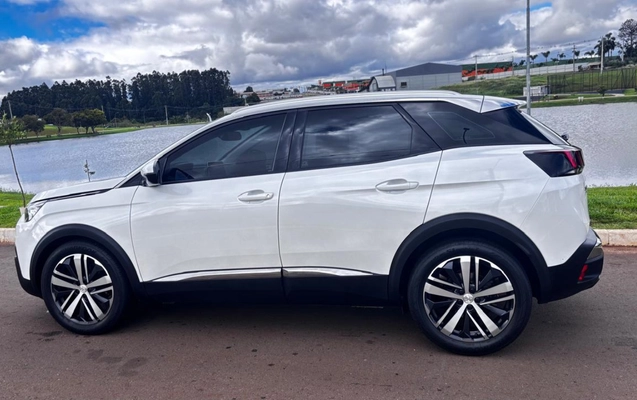 imagem-https://www.socarrao.com.br/sc-vehicle-images-prod/2288757/1782313585899-My5qcGVn.jpeg