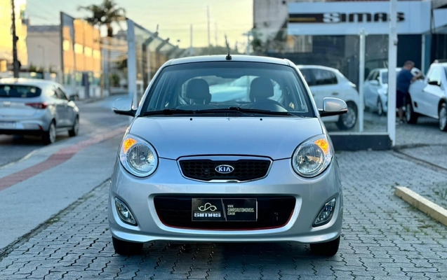 imagem-https://www.socarrao.com.br/sc-vehicle-images-prod/2288868/1782313606247-e54b4056-ad12-4f43-b3cc-869c4cbd0613.jpg