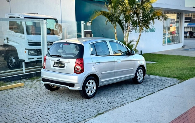 imagem-https://www.socarrao.com.br/sc-vehicle-images-prod/2288868/1782313606251-7275e997-b8ef-4d87-8b24-d33e313f8a5f.jpg
