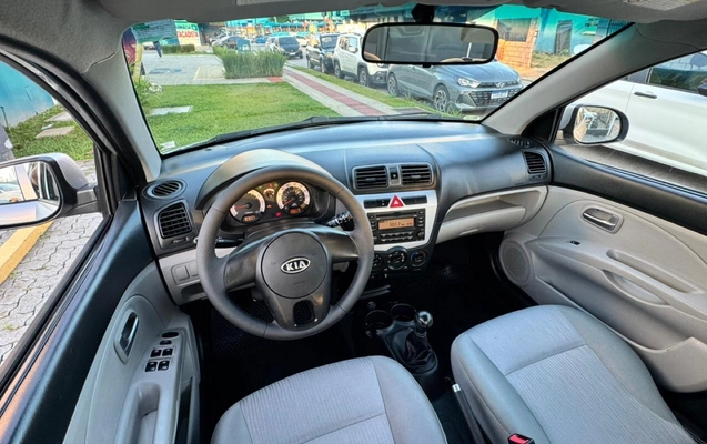 imagem-https://www.socarrao.com.br/sc-vehicle-images-prod/2288868/1782313606253-186a62ac-30a0-4bbb-a2bc-344e0d0093f5.jpg