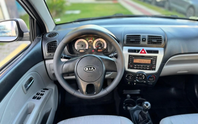 imagem-https://www.socarrao.com.br/sc-vehicle-images-prod/2288868/1782313606255-fbc97abb-a3ac-4998-8462-0f137733d1f9.jpg