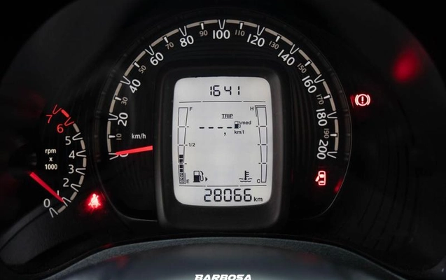 imagem-https://www.socarrao.com.br/sc-vehicle-images-prod/2288903/1782313768640-8211087_1_B_f660d2c3db.jpeg