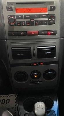 imagem-https://www.socarrao.com.br/sc-vehicle-images-prod/2289021/1786480602660-8213968_14_B_84f104f442.jpeg