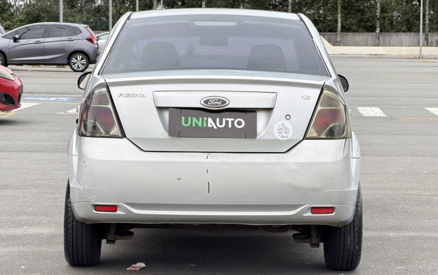 imagem-https://www.socarrao.com.br/sc-vehicle-images-prod/2289213/1782316143468-003_f697f0a22c4665e39fbef7ff89ba3e6e.jpeg