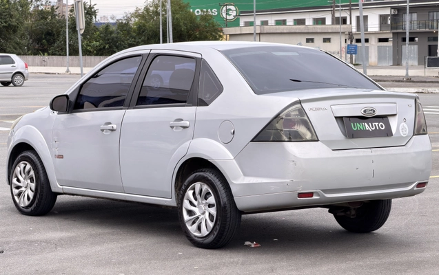 imagem-https://www.socarrao.com.br/sc-vehicle-images-prod/2289213/1782316143469-003_12ce18e166b67241563033afb1017c01.jpeg