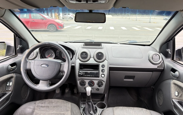 imagem-https://www.socarrao.com.br/sc-vehicle-images-prod/2289213/1782316143480-003_6d76a3266428a744252345d9503b955a.jpeg