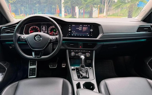 imagem-https://www.socarrao.com.br/sc-vehicle-images-prod/2290189/1782321335711-8217178_0_B_c071b4d28e.jpeg