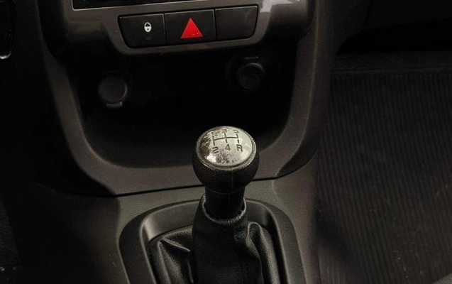 imagem-https://www.socarrao.com.br/sc-vehicle-images-prod/2290398/1791048588708-8192554_9_B_93428a0e4e.jpeg
