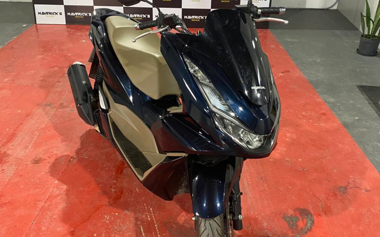 Honda PCX 160 DLX 2025 Azul — foto 1 de 3