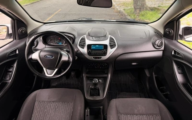 imagem-https://www.socarrao.com.br/sc-vehicle-images-prod/2290675/1789213452877-8213192_7_B_d128a69805.jpeg