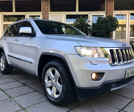 Jeep Grand Cherokee 2012 Branco — foto 1 de 3