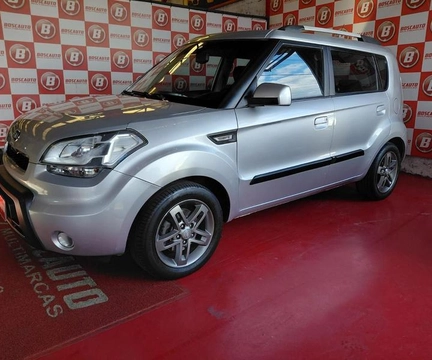 Kia SOUL 2011 Prata — foto 1 de 3
