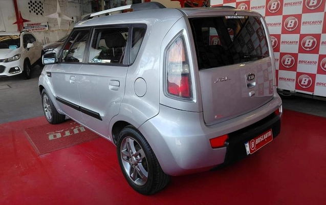 imagem-https://www.socarrao.com.br/sc-vehicle-images-prod/2290752/1782323498439-8205508_0_B_57e84c941d.jpeg