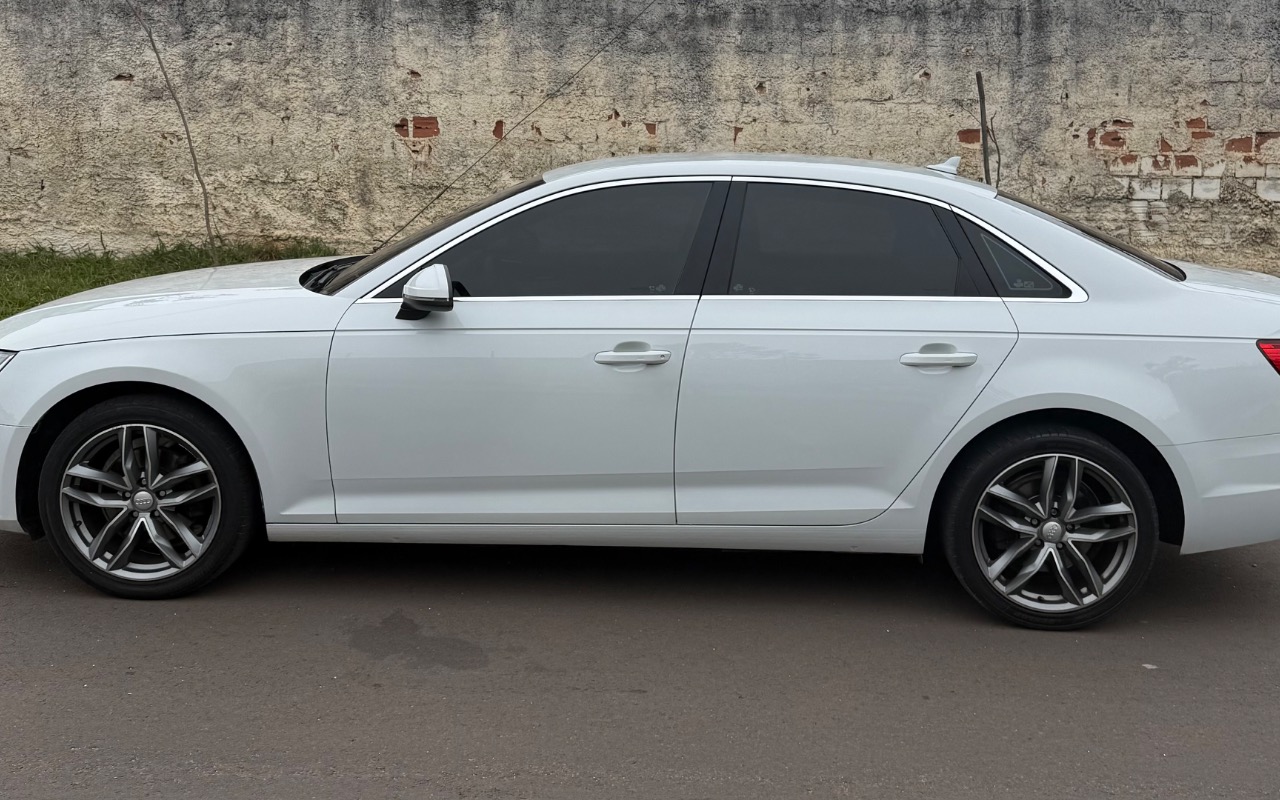 imagem-https://www.socarrao.com.br/sc-vehicle-images-prod/2291027/1782325088089-SU1HXzk5NDMuanBlZw.jpeg