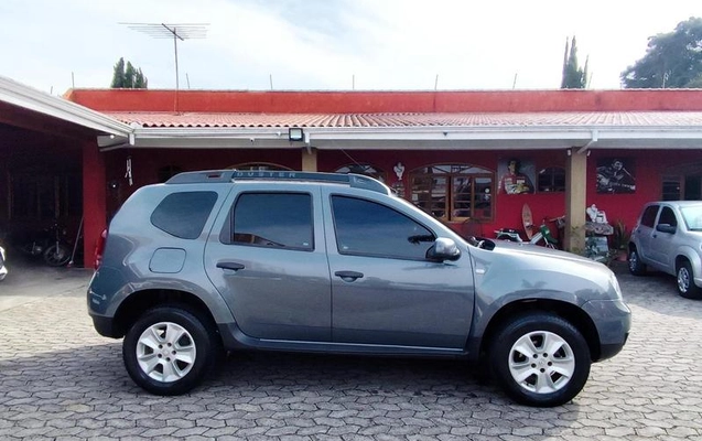 imagem-https://www.socarrao.com.br/sc-vehicle-images-prod/2291159/1782743665241-8217625_17_B_0c8cbc17da.jpeg