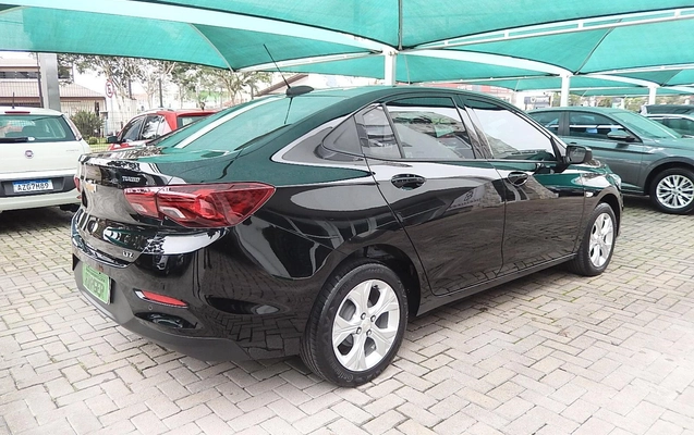 imagem-https://www.socarrao.com.br/sc-vehicle-images-prod/2291300/1782325910279-759fa4a97c2249daaeb25e35de9322df_1782322912842.jpg