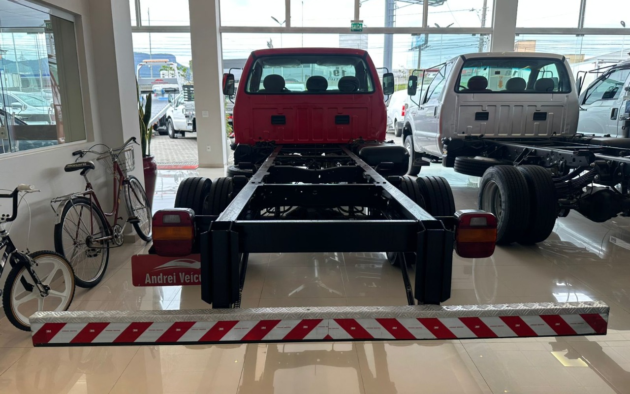 imagem-https://www.socarrao.com.br/sc-vehicle-images-prod/2291439/1782326471928-NS5qcGVn.jpeg
