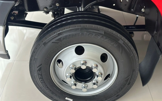 imagem-https://www.socarrao.com.br/sc-vehicle-images-prod/2291439/1782326472959-MTMuanBlZw.jpeg