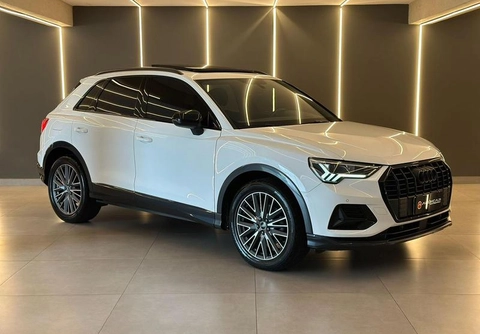 Audi Q3 2022 Branco — foto 1 de 3