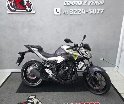 YAMAHA MT-03 321/ABS 2018 Prata — foto 1 de 3