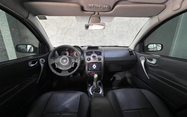 imagem-https://www.socarrao.com.br/sc-vehicle-images-prod/2291672/1787770958720-8140166_13_B_c2dd371460.jpeg