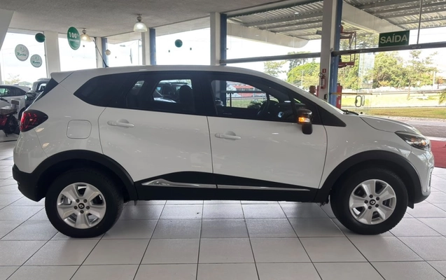 imagem-https://www.socarrao.com.br/sc-vehicle-images-prod/2291849/1782327858852-12_020317.jpg