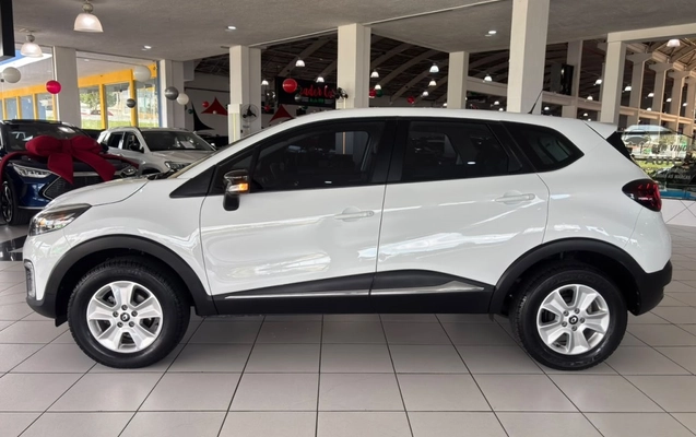 imagem-https://www.socarrao.com.br/sc-vehicle-images-prod/2291849/1782327858852-13_020317.jpg