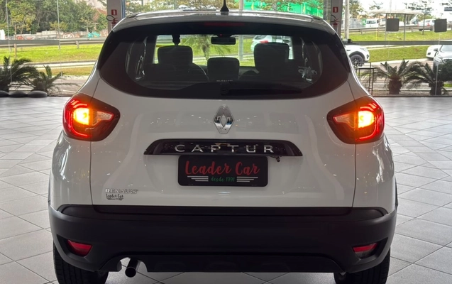 imagem-https://www.socarrao.com.br/sc-vehicle-images-prod/2291849/1782327858853-14_020317.jpg