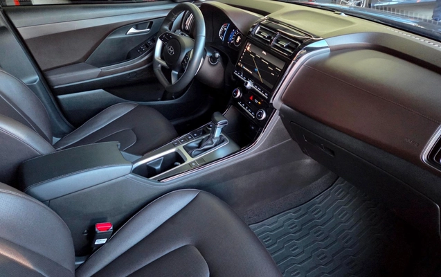 imagem-https://www.socarrao.com.br/sc-vehicle-images-prod/2292113/1783543143607-Q3JldGEgUGxhdGludW0gMjAyNCAoNykuanBn.jpg