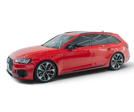 Audi RS4 2019 Cinza — foto 1 de 3