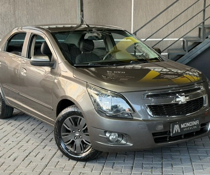 Chevrolet Cobalt 2013 Cinza — foto 1 de 3