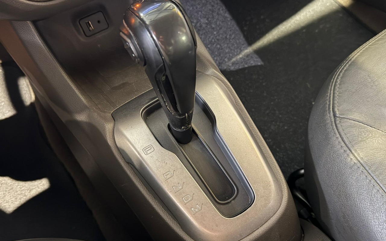 imagem-https://www.socarrao.com.br/sc-vehicle-images-prod/2294535/1782340242905-V2hhdHNBcHAgSW1hZ2UgMjAyNi0wNi0yNCBhdCAxNy4zNS41MyAoMikuanBlZw.jpeg