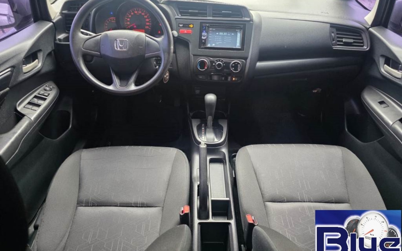 imagem-https://www.socarrao.com.br/sc-vehicle-images-prod/2295719/1782346625685-Sk9UNy5qcGVn.jpeg