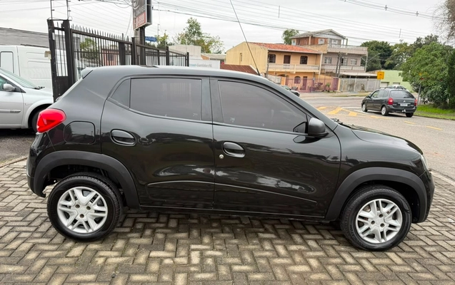imagem-https://www.socarrao.com.br/sc-vehicle-images-prod/2295736/1782346784663-V2hhdHNBcHAgSW1hZ2UgMjAyNi0wNi0yMyBhdCAxMy4wMS4xMC5qcGVn.jpeg