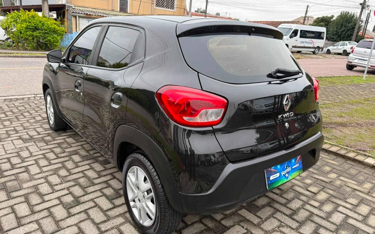 imagem-https://www.socarrao.com.br/sc-vehicle-images-prod/2295736/1782346784883-V2hhdHNBcHAgSW1hZ2UgMjAyNi0wNi0yMyBhdCAxMy4wMS4yMSAoMSkuanBlZw.jpeg
