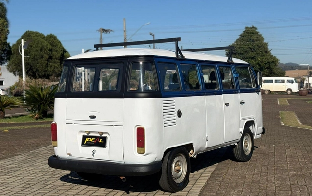 imagem-https://www.socarrao.com.br/sc-vehicle-images-prod/22964/1774892620692-edd9d0f3156e4dd5b4843caed5547237_1758050922520.jpeg