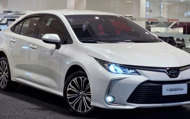 imagem-https://www.socarrao.com.br/sc-vehicle-images-prod/2304728/1788530589272-8219220_2_B_d4a12af382.jpeg