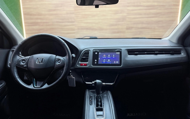 imagem-https://www.socarrao.com.br/sc-vehicle-images-prod/2304769/1785591000835-cy7Q62P8xYPQL0uv5RbT7WLMMcy2tIdY.jpg