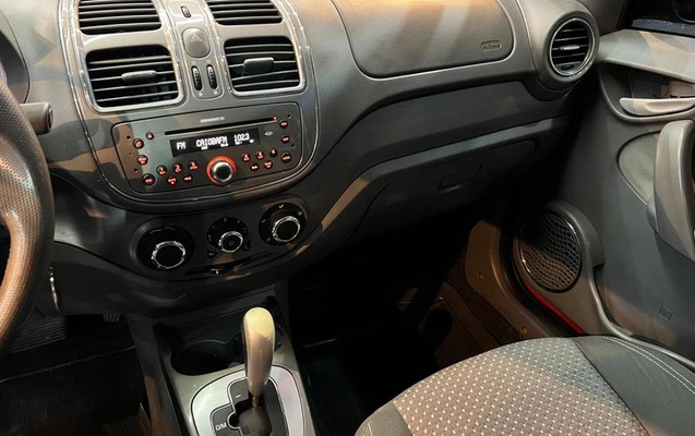 imagem-https://www.socarrao.com.br/sc-vehicle-images-prod/2305134/1789591811343-7958978_10_B_a536b3e8ad.jpeg