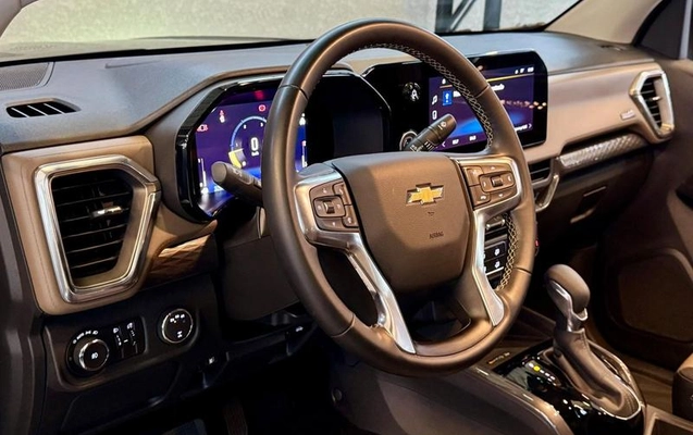 imagem-https://www.socarrao.com.br/sc-vehicle-images-prod/2305147/1787686534323-8214249_15_B_c9583c6897.jpeg