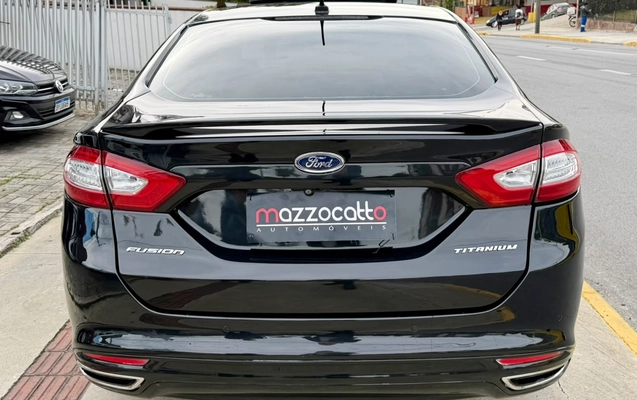 imagem-https://www.socarrao.com.br/sc-vehicle-images-prod/2305221/1782391957602-003_af738d95c2efce2d78b6b7b4c4a59b82.jpeg