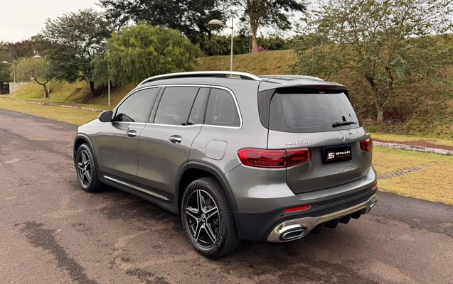 imagem-https://www.socarrao.com.br/sc-vehicle-images-prod/2305416/1782392780475-V2hhdHNBcHAgSW1hZ2UgMjAyNi0wNi0yNCBhdCAxNS4wNy41Mi5qcGVn.jpeg