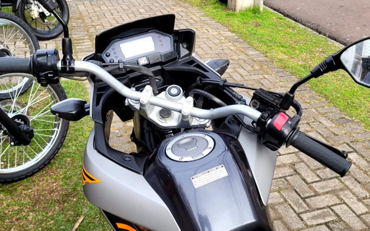 imagem-https://www.socarrao.com.br/sc-vehicle-images-prod/2305427/1782392838316-Ni5qcGVn.jpeg