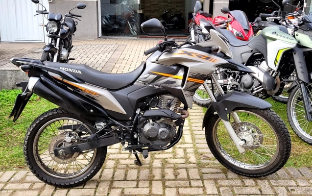 imagem-https://www.socarrao.com.br/sc-vehicle-images-prod/2305427/1782392839600-V2hhdHNBcHAgSW1hZ2UgMjAyNi0wNi0yNSBhdCAwOS41Ny4xNi5qcGVn.jpeg