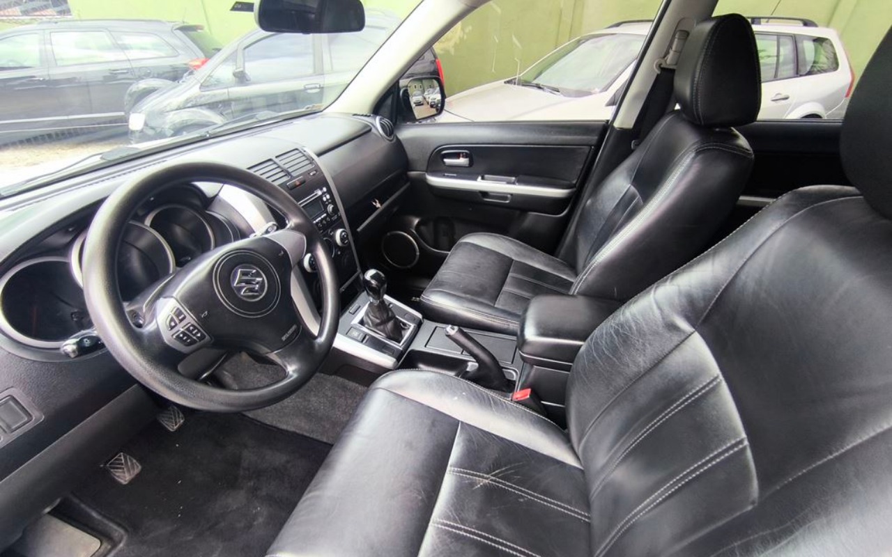 imagem-https://www.socarrao.com.br/sc-vehicle-images-prod/2305460/1782767197193-SU1HXzIwMjYwNjI3XzEzMjczMCAoQ29weSkuanBn.jpg