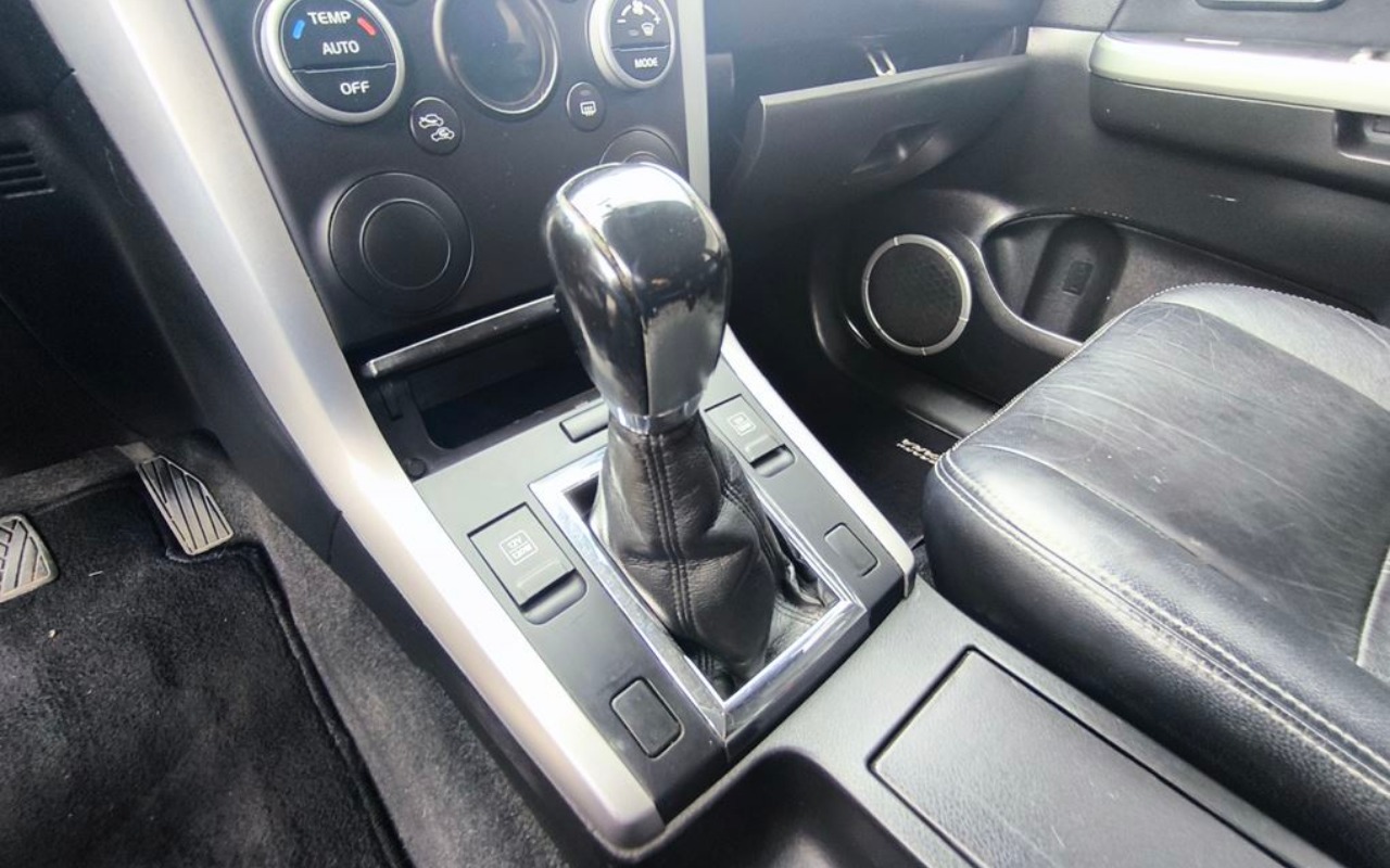 imagem-https://www.socarrao.com.br/sc-vehicle-images-prod/2305460/1782767197659-SU1HXzIwMjYwNjI3XzEzMjgwMyAoQ29weSkuanBn.jpg