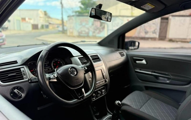 imagem-https://www.socarrao.com.br/sc-vehicle-images-prod/2305743/1782394588480-8219580_1_B_245cecd6b4.jpeg